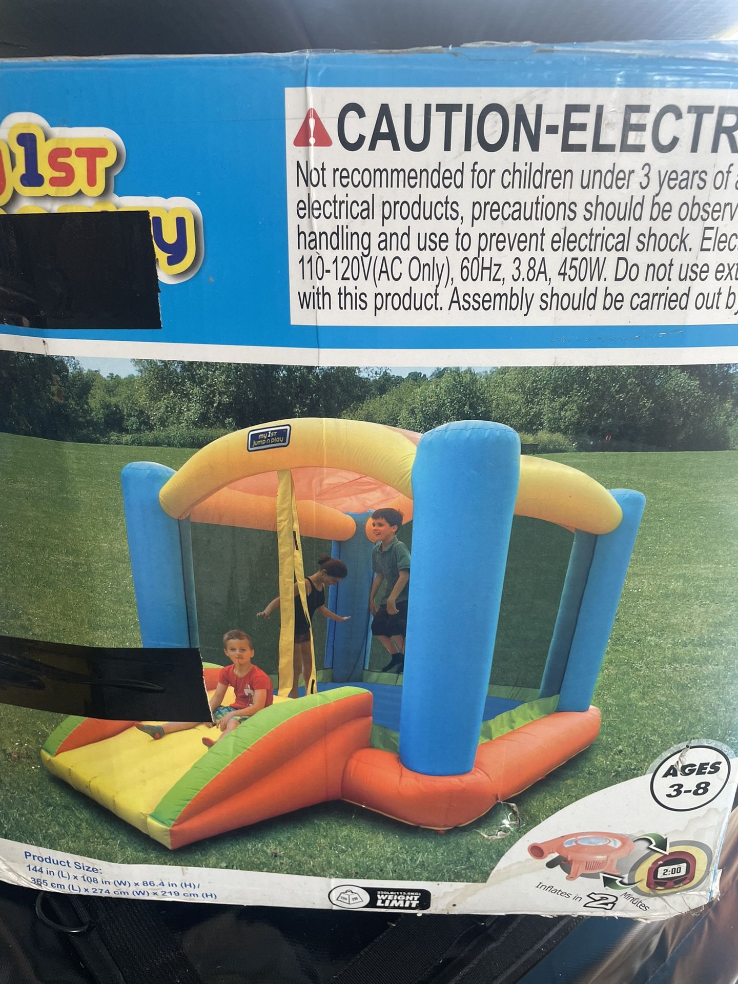 Bounce House 