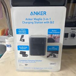 Anker MagGo 3-in-1 Charging Station with Qi2