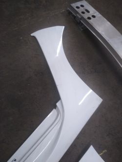 16 Lexus RC F  Coupe Side Rocker Panels