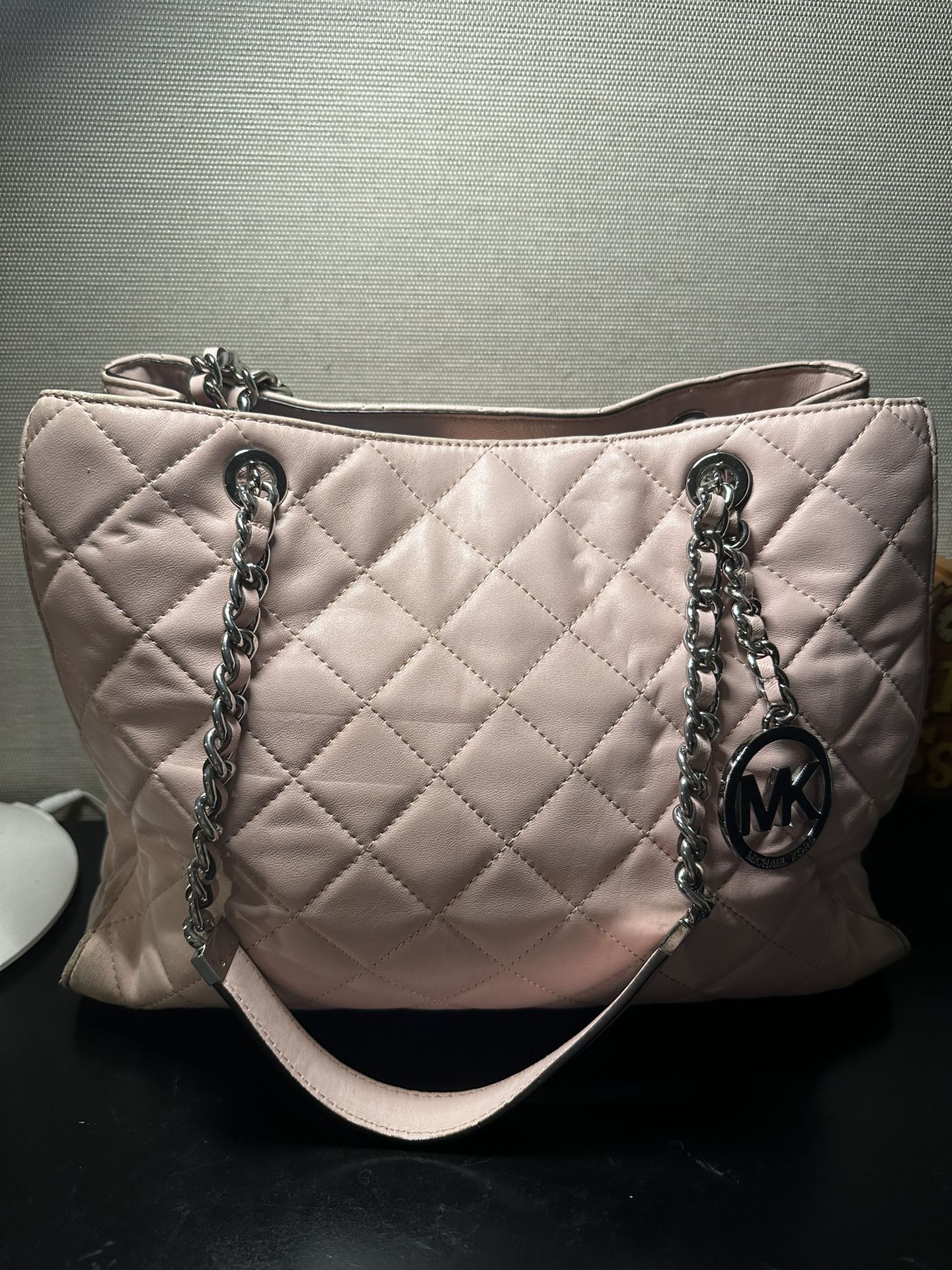 Michael Kors Susannah Large Quilted-Leather Tote/Shoulder Bag in Ballet Pink