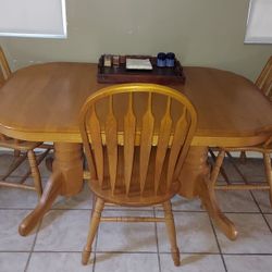 Solid Oak - Custom Kitchen Table