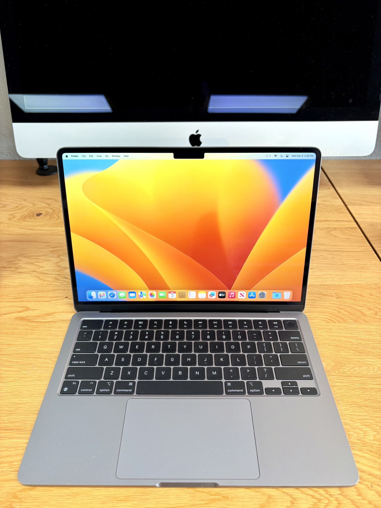 MacBook 13” Laptop 2022 Apple M2 Space Grey /8GB RAM/256GB⚡️Office Word Excel,Logic,Final Cut💻 1Yr Wrnty✅ $0Down Finance Available