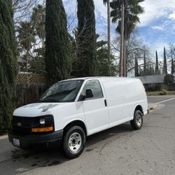 Chevy Express 2007 (Clean)