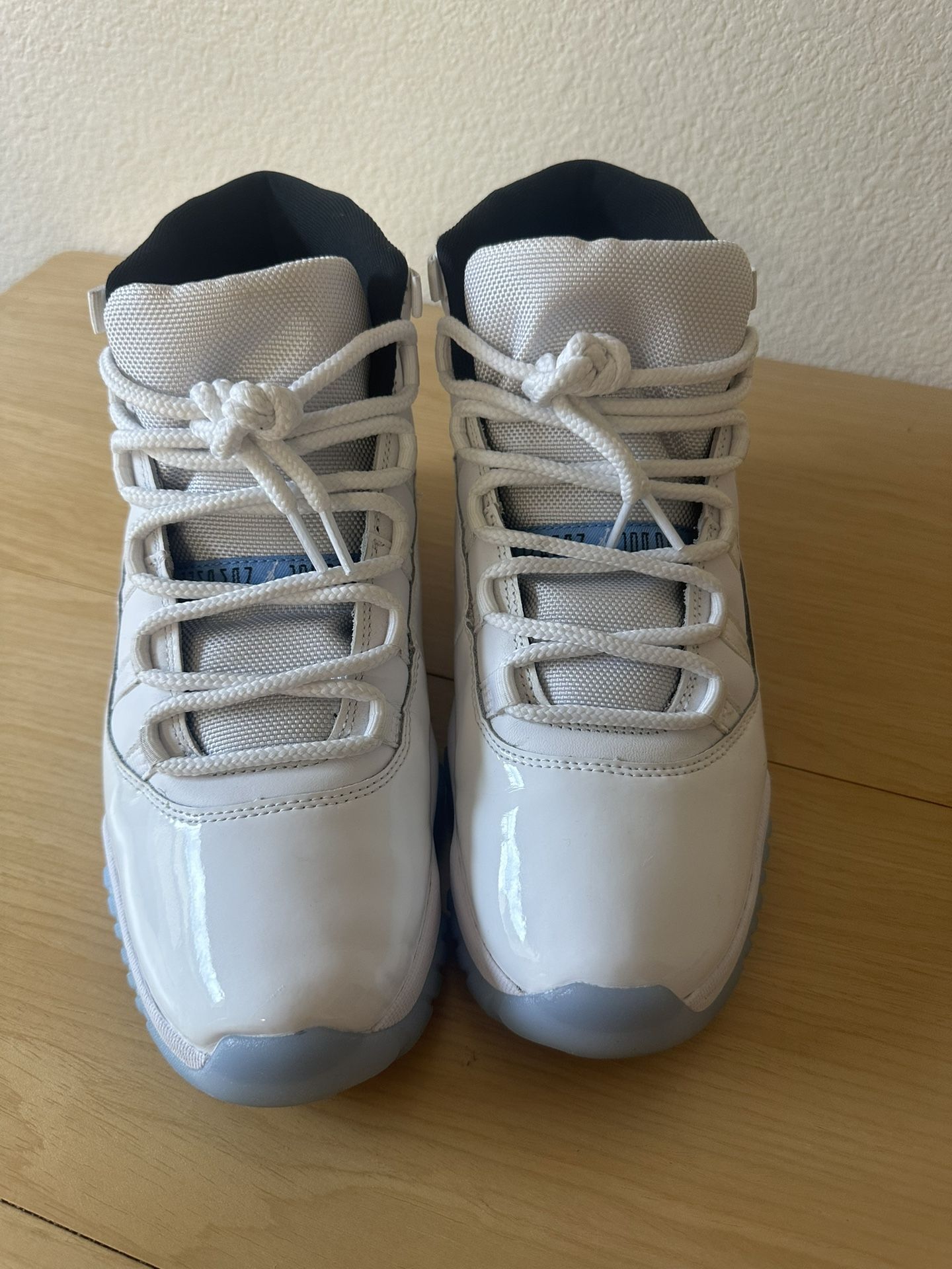 Jordan 11s Legend Blue Retro (No Box)