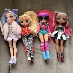 Dolls - free pick up