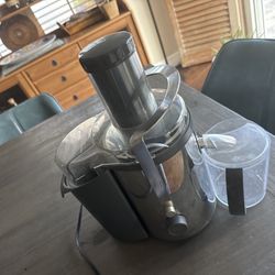 Bella Juice Extractor 