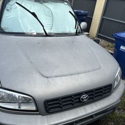 1999 Toyota Rav4