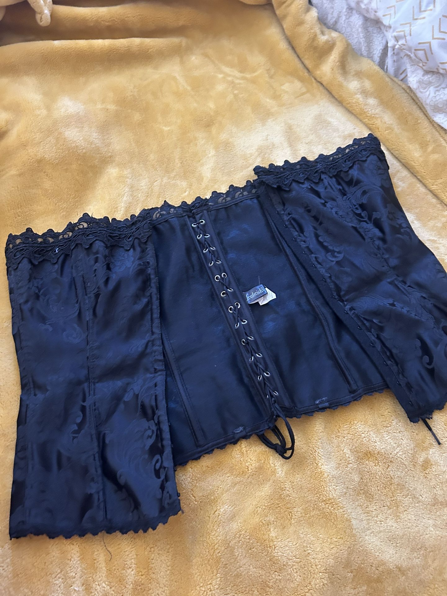 Corset