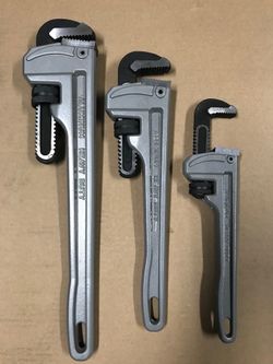DURATECH 3-Piece Heavy Duty Aluminum Straight Pipe Wrench Set, 10", 14", 18"