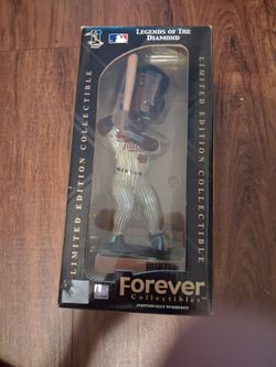 Legends of the Diamond Torii Hunter bobblehead