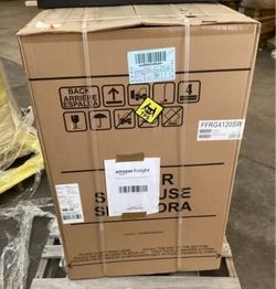 New Frigidaire 6.7 Cu. Ft. Gas Dryer - White - Model: FFRG4120SW