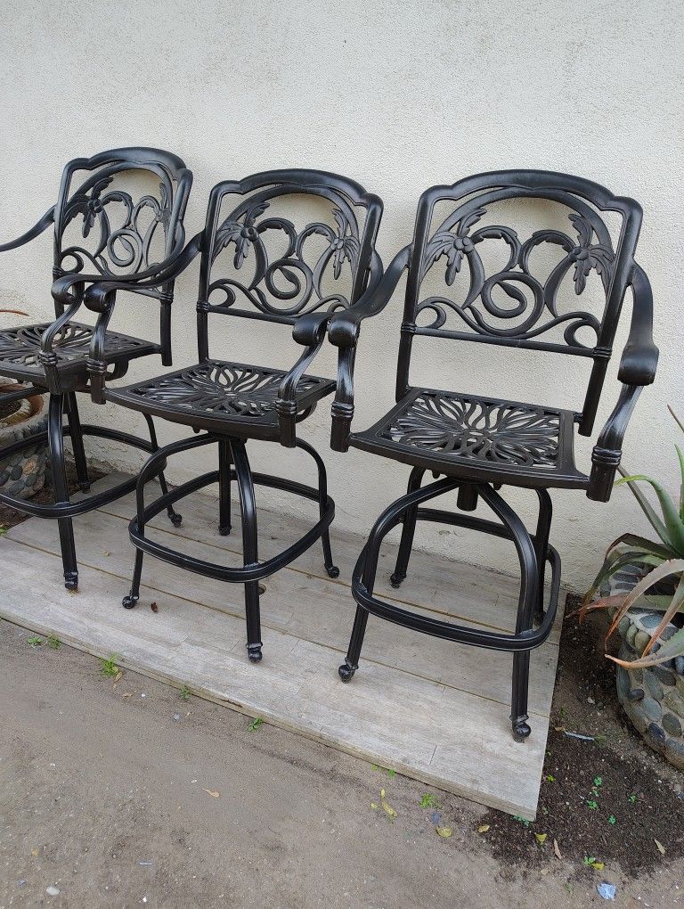 Patio Furniture Bar Stools