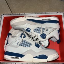 Jordan 4 Military Blue 