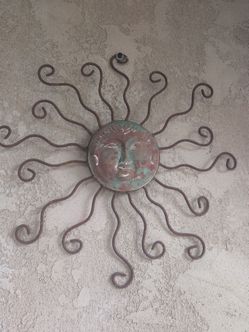 Metal Sun Face Wall Art Decor