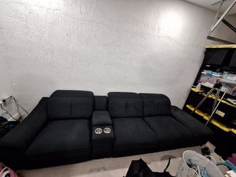 Reclining sectional