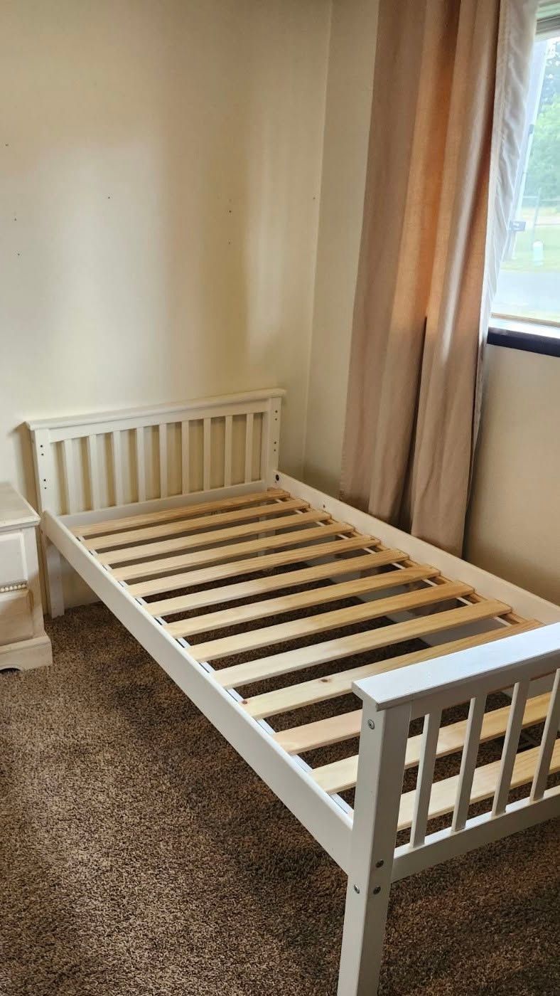 Twin Wood Bed