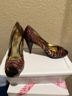 Style & CO High Heels Size 8.5 Like New 