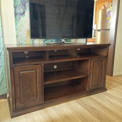 Entertainment  Center Tv Stand + Tv + PlayStation 2 w/ Controllers ( Or Buy Separate) OBO 