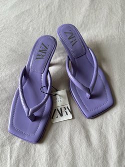 Zara heels / sandals / shoes in lilac