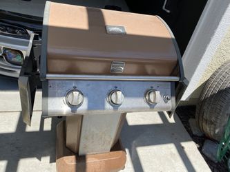 Kenmore Grill