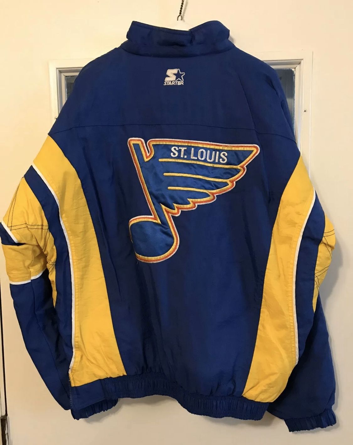 Free Shipping St. Louis Blues Starter Jacket. Youth Medium