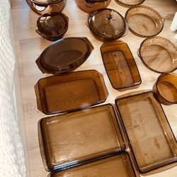 AMBER PYREX SET 14 Pieces With Lids
