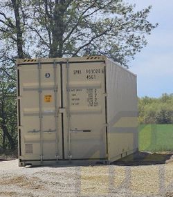 Affordable Storage Containers Available | 20ft & 40ft Shipping Containers |  Custom quote by zip code