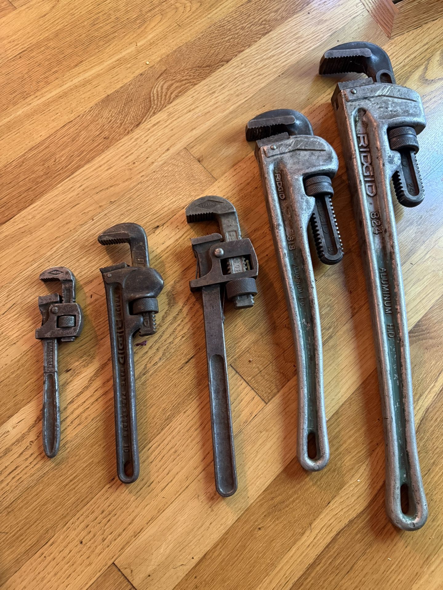 VINTAGE RIDGID 824 HD ALUMINUM PIPE WRENCH 24", 18”, 10”