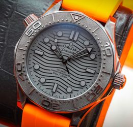 2021 Omega Seamaster 300M 43.5MM Black Dial Aftermarket Rubber Strap (210.92.44.20.01.003)