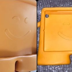 Freestanding Case for iPad