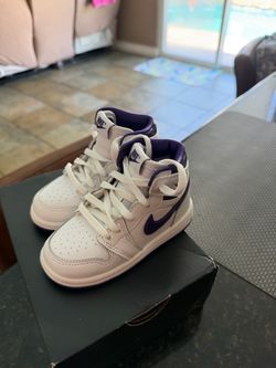 Jordan retro 1 toddler size 7c brand new