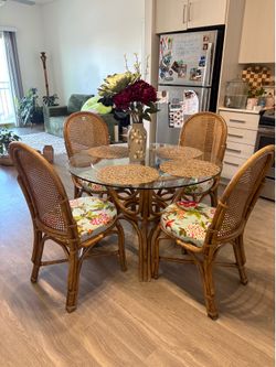 Dining room table