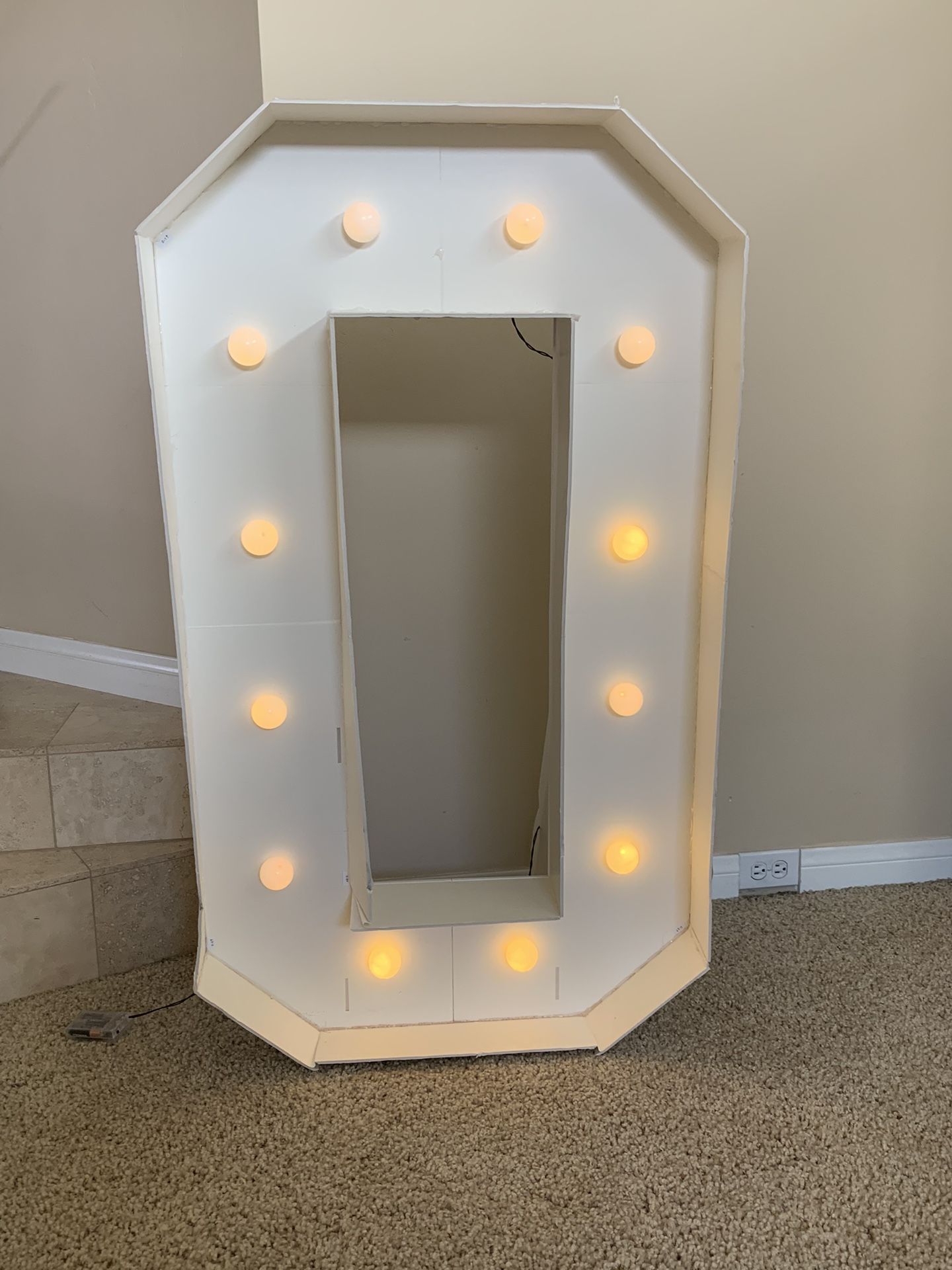 4ft Marquee Light Up Number “0” Assembled 