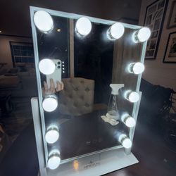 Make Up Vanity Mirror