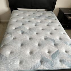 BeautySleep “Morningscape” Full-Size Medium Mattress (Barely Used)