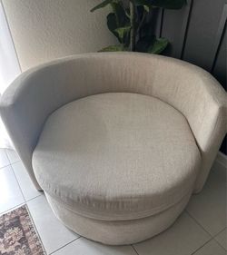 Swivel Accent Chair