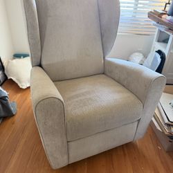 Like New Crate&Barrel Plug In Rocking Chair 