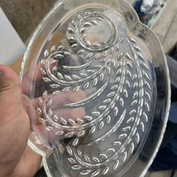 Decorative Glass Oval Shape Platter great for gatherings