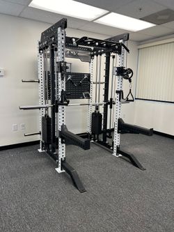 FULLY LOADED - FREE DELIVERY🟢All In One Home Gym🟢 Functional Trainer🟢Smith Machine🟢Squat Rack🟢Cable Machine