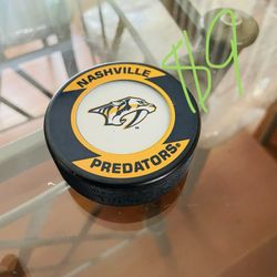 Nashville predators Retro Style hockey puck