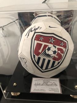 Alex Morgan signed soccer ball 450$o.b.o