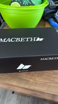 Macbeth Shoes size 9 and 10 men’s