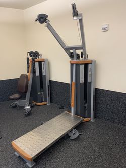 Star trac/Nautilus Lift /Pull