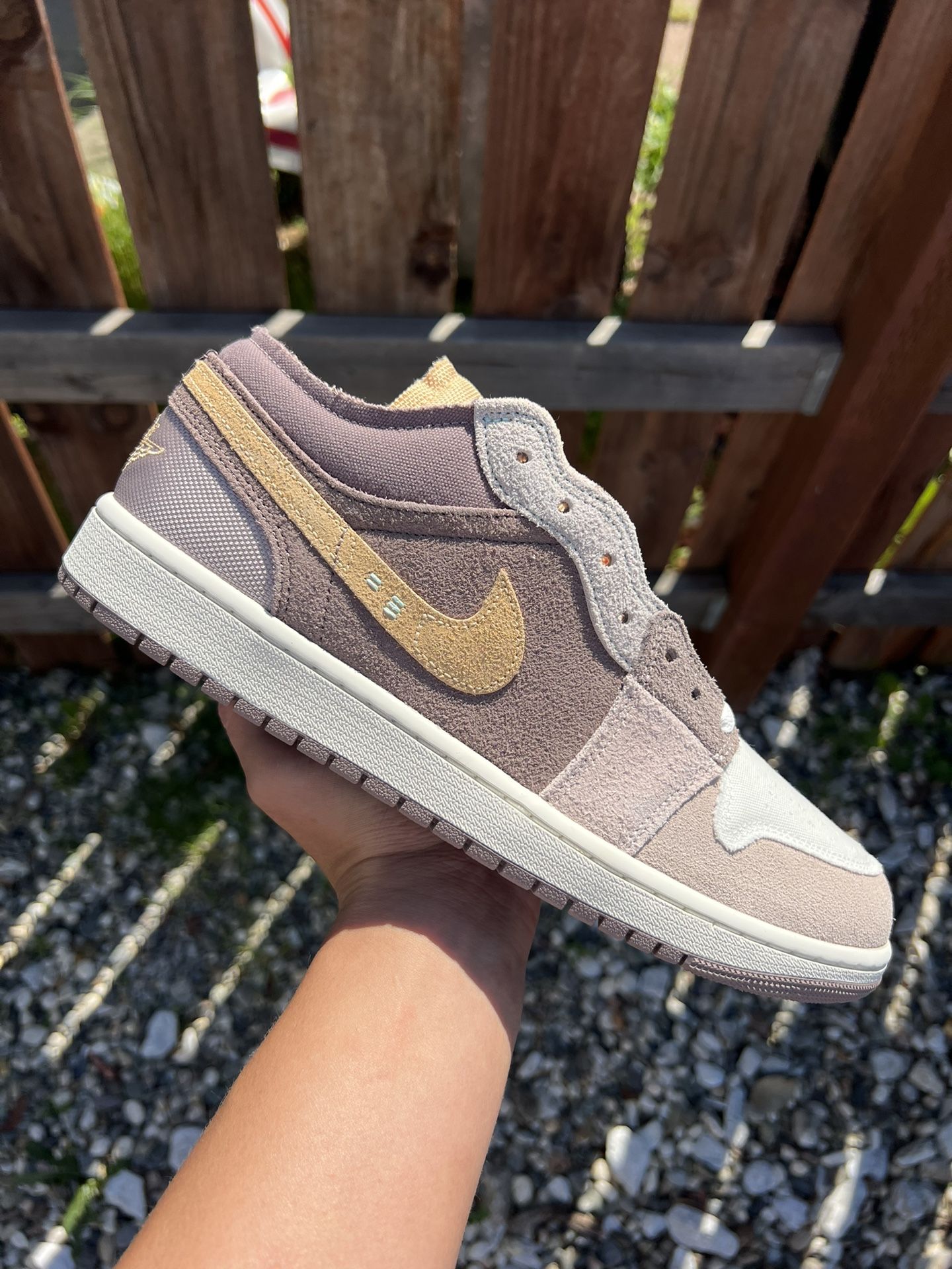 Jordan 1 Low Craft Taupe Haze (Size 9, 10.5, 11)