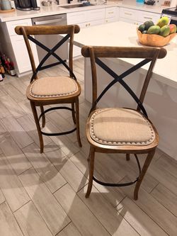 Set of 2 Cross Back Bar Stools