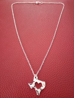 Silver-toned Texas Heart Pendant Necklace