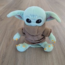 Baby Yoda Shoulder Buddy Plush Stuffed Animal 