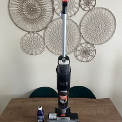 Shark HydroVac MessMaster Corded Vacuum