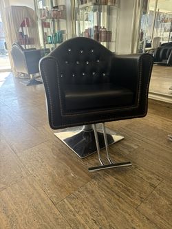 Styling Chair