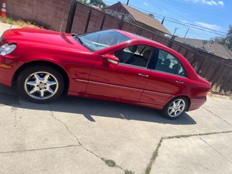 Mercedes Mercedes-Benz C280